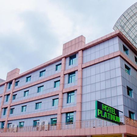 Hotel Platinum Kinshasa Exterior photo