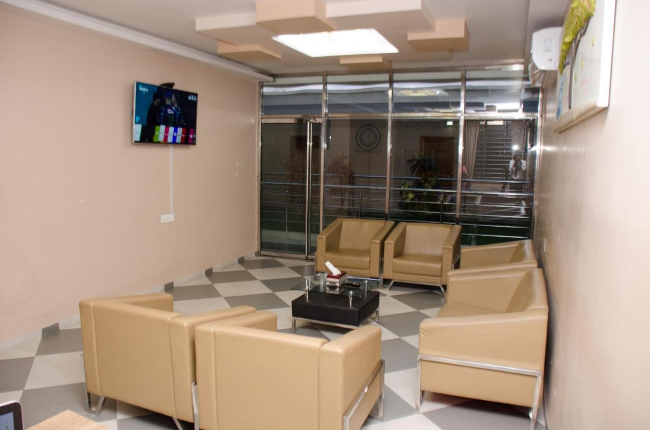 Hotel Platinum Kinshasa Exterior photo